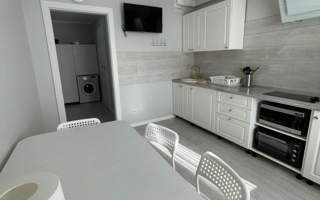 Апартаменты двухкомнатные на 9 апреля 62