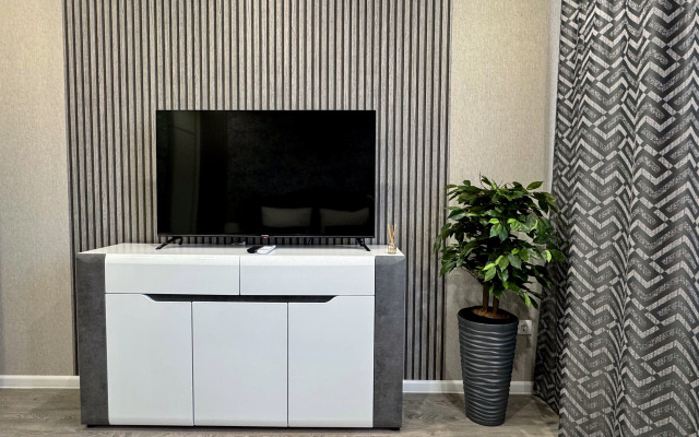 U Morya na ulitse Grizodubovoy 1 Apartments