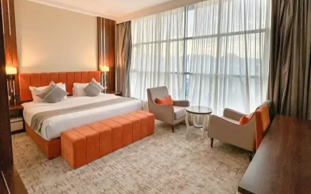 Al-Ufq Suites Hotel