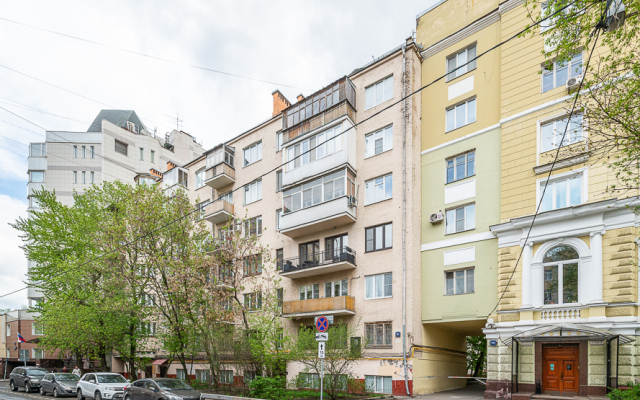 Apartments Kvart-Hotel, Staropimenovskiy per., 16