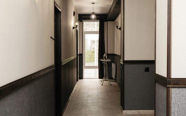 Gill Grad Guest House