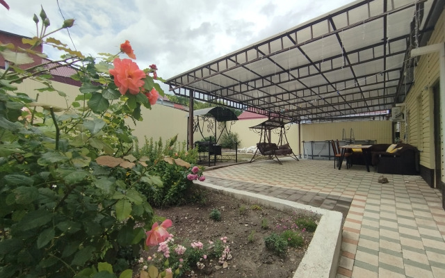 Dom V Kurortnoy Zone Guest House