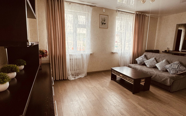 Komfortnaya Yerodvushka Na Yemelyyanova Flat 35a