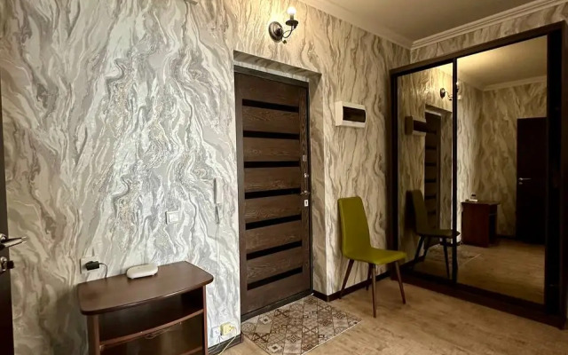 Апартаменты на улице Курашова 27к1