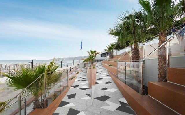 Квартира со спальней на одной из главных улиц Сочи