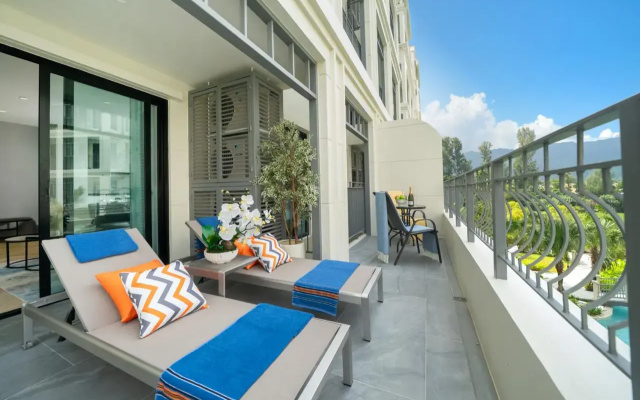 Apartments Title Legendary with a large terrace 308