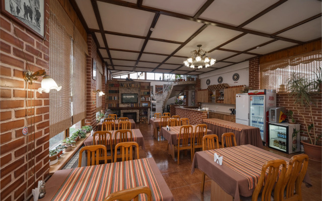 Alpinist Hotel