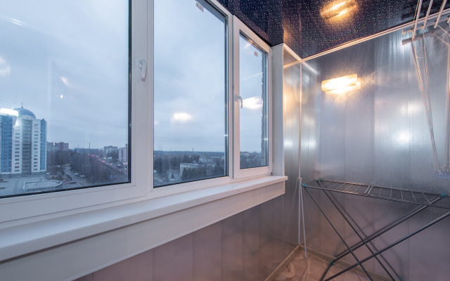 Апартаменты Яр-сутки на Московском 159