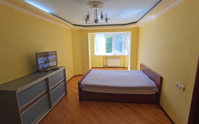 Апартаменты на Орджоникидзе 30