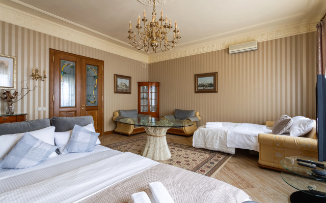 Апартаменты Роскошные с Видом на Кремль