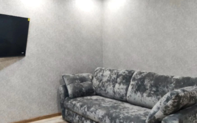 Апартаменты Apato Уютная студия с видом на город и горы