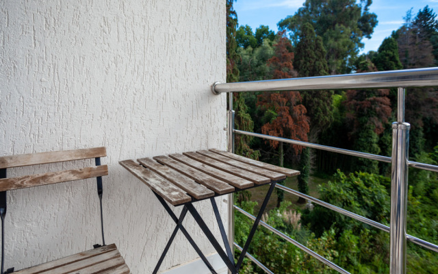 U Morya Na Tsvetochnoy Apartments