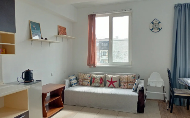 Na Naberezhnoy 4/1 Apartments
