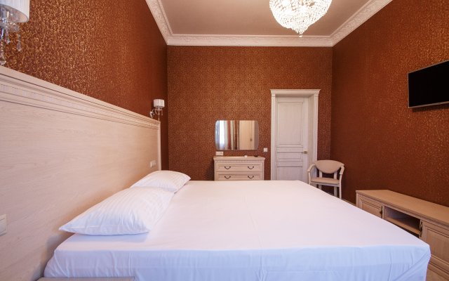 Goluboe Ozero Hotel