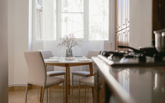 KeyGo #0011, 2 Bedroom, Near The Opera House Apartments