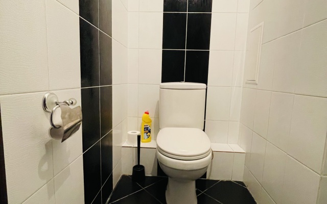 Квартира Евро 2-ка у разводного моста и метро