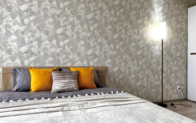 Na Geroya Yakova Pavlova Flat