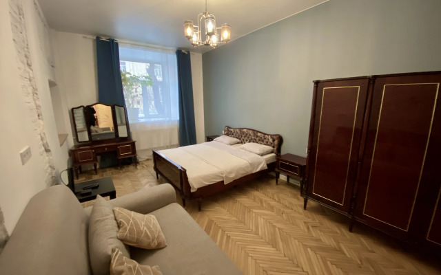 Апартаменты Итальянская 12