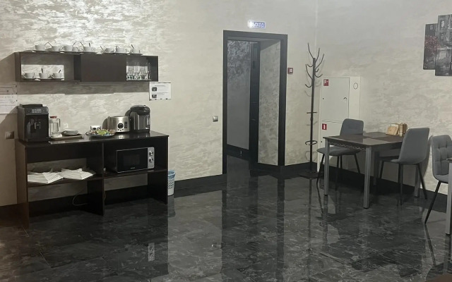 Victoria City Hotel