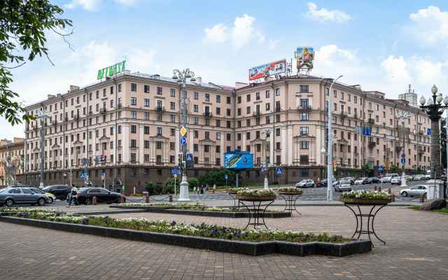V Istoricheskom Tsentre u Tsirka Flat