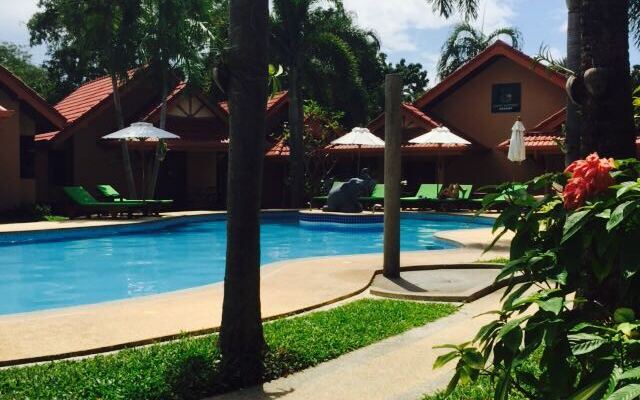Happy Elephant Resort Hotel