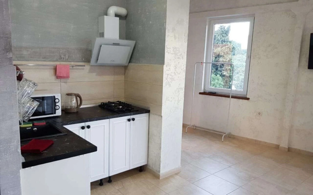 Trekhkomnatnye Lyuks 3 1 Apartments