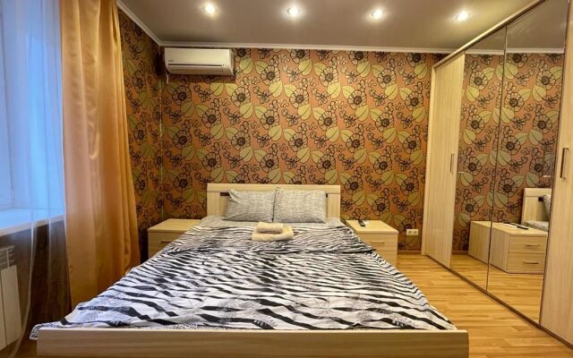 Апартаменты Тульская 32