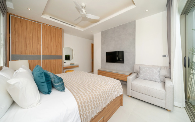 Luxury villa Bangtao with a Tropical Garden Villa