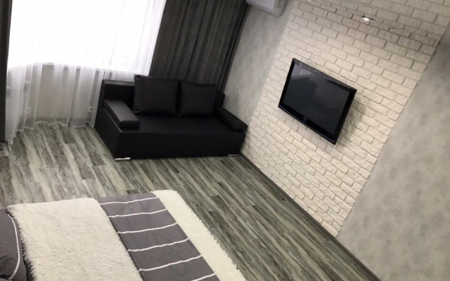 Квартира на Хрустальная 44 к6