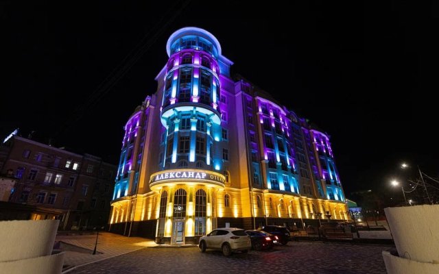 Aleksandr Hotel
