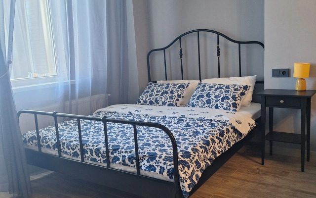 V Tsentre Goroda Flat