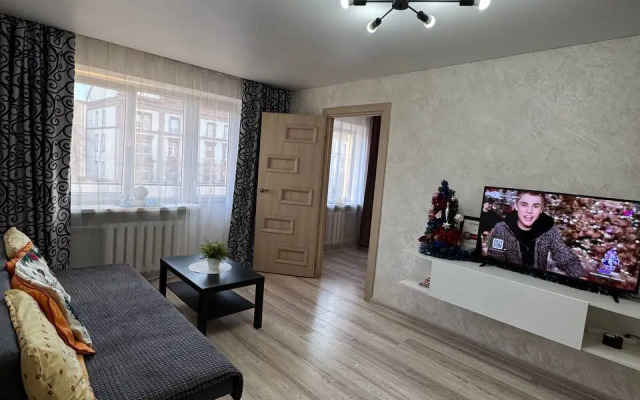 Апартаменты Уютная 2комн квартира в центре