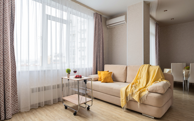 Апартаменты 2-комнатные в центре на Тигровой