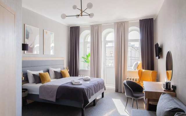 Lopatin Nevsky 100 Hotel