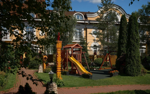 Tsarskaya Derevnya Gosudarev Dom Hotel