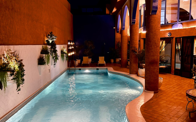 Hotel Les Trois Palmiers, Hotel