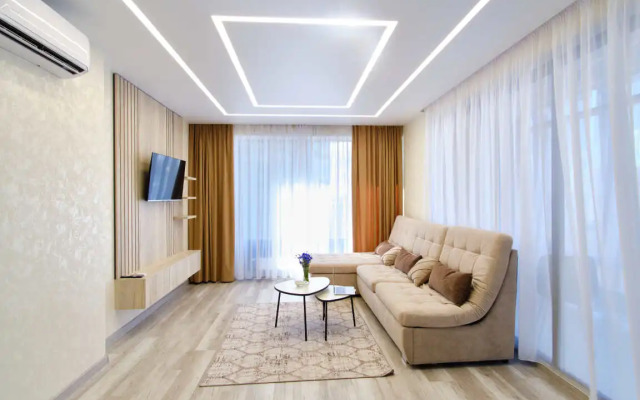 Апартаменты Дизайн 75м2 в Центре Города