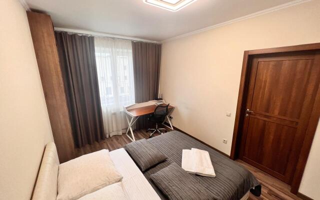 Апартаменты 2-х комнатные. ул. Батурина. д. 19