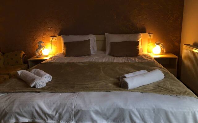 Ninama Guest house