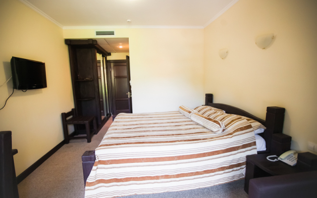 Rubel Hotel