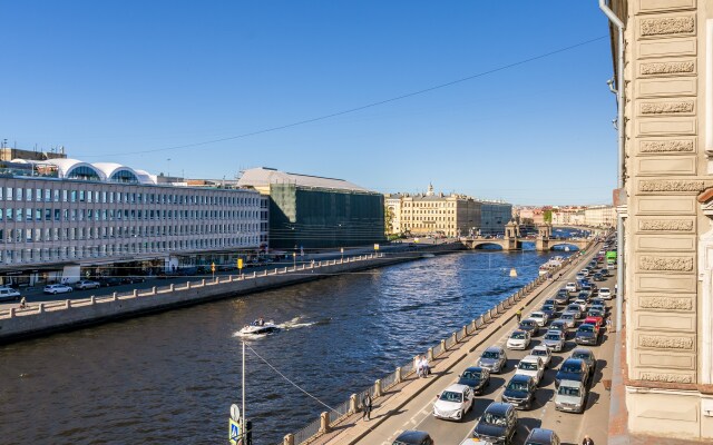 S Vidom Na Fontanku Apartments