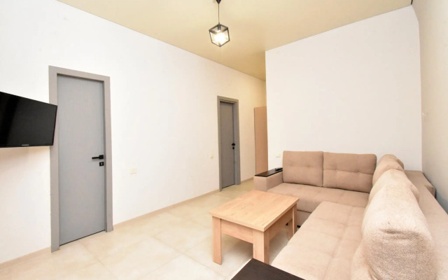 Seva Komitas Hotel