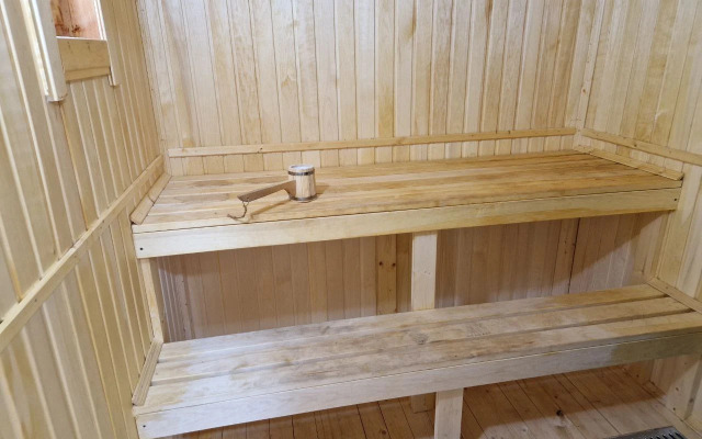 V Lesu Glamping