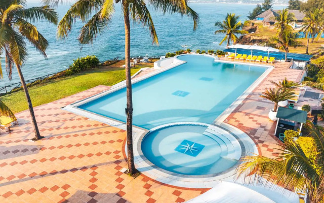 Golden Tulip Dar Es Salaam Hotel