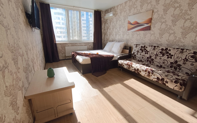 Prostornaya Ryadom s Vokzalom i Bol'nitsej Rzhd Meditsina Flat