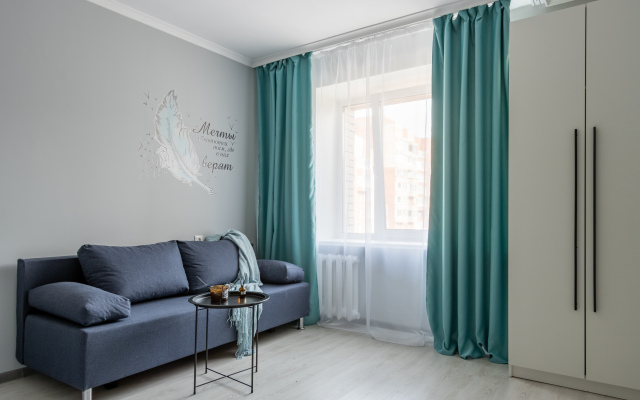V Kronshtadte  Flat