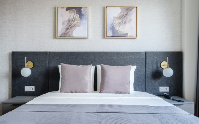 Grand Residence by NewInn Apartments