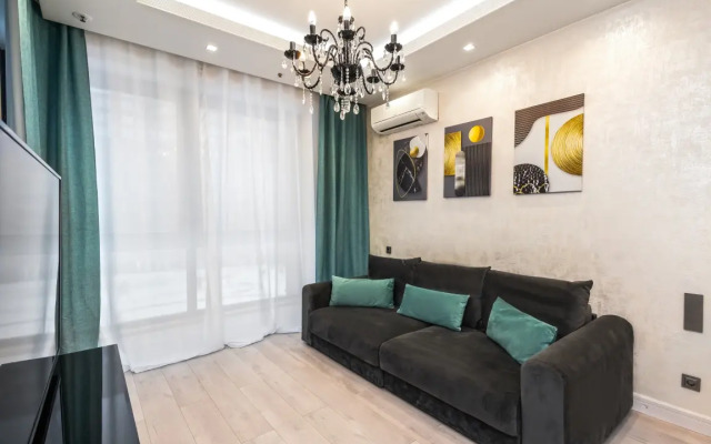 Апартаменты Бизнес с Балконом Elite Apartments