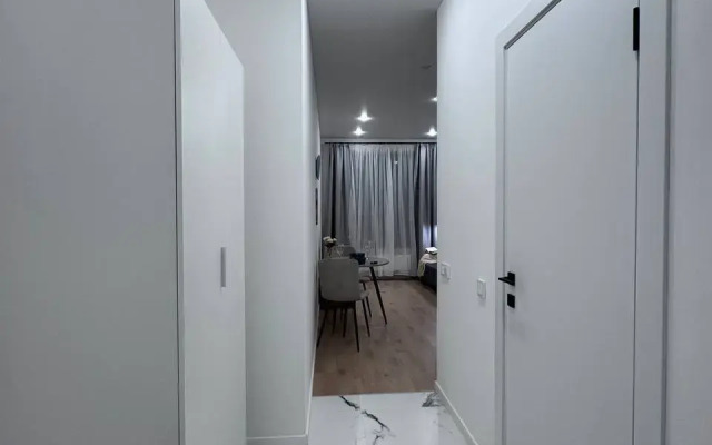 Uyutnaya Studiya Soft Whisper Na Otkrytom Shosse Apartments