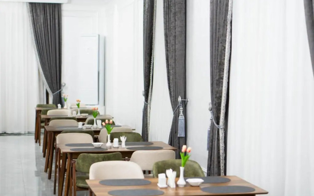 Отель Air Plaza